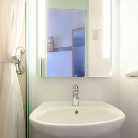 Отель Maurepas Морпа