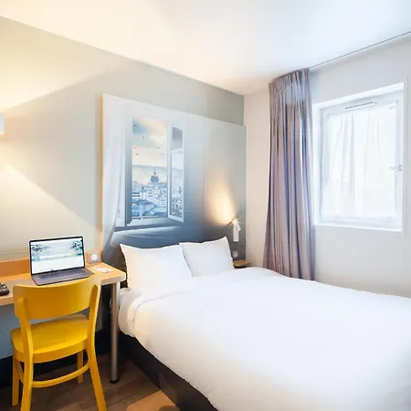 Hotel Maurepas